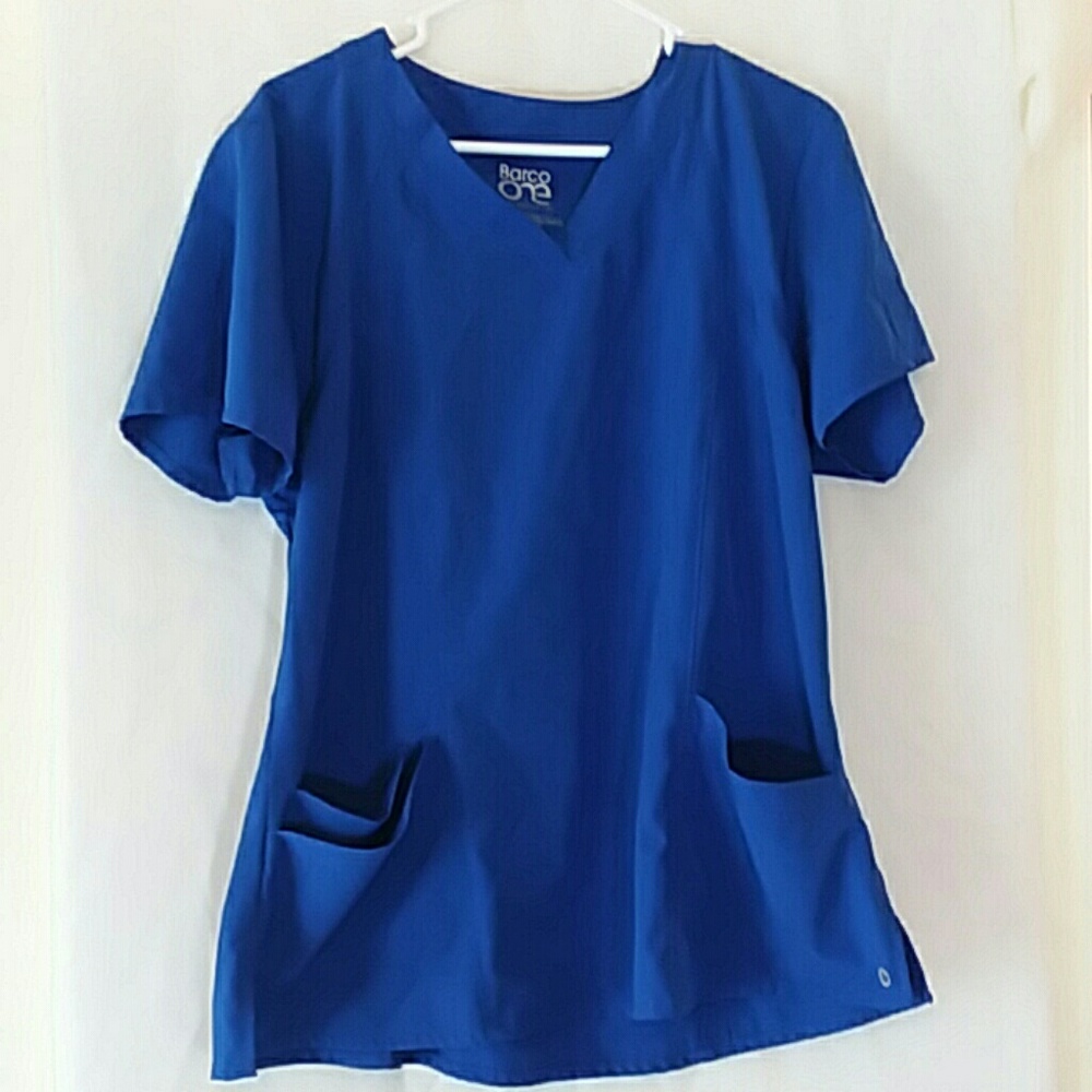 SCRUB SALE!! Barco One Scrub Top XL